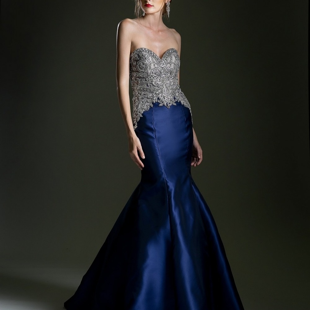 Evening formal gown. Prom bridesmaid dress